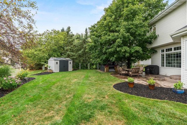 601 E CARRINGTON LANE, Appleton, WI 54913