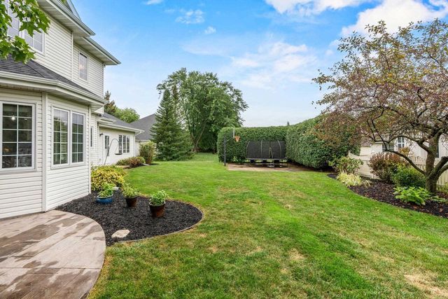 601 E CARRINGTON LANE, Appleton, WI 54913