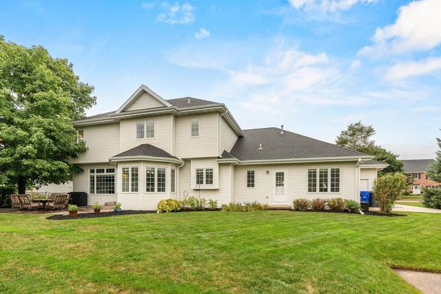 601 E CARRINGTON LANE, Appleton, WI 54913