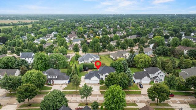 601 E CARRINGTON LANE, Appleton, WI 54913