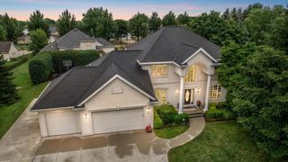 601 E CARRINGTON LANE, Appleton, WI 54913