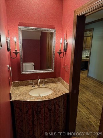 4224 S 69th West Avenue, Tulsa, OK 74107