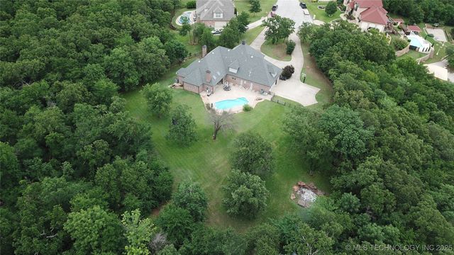 4224 S 69th West Avenue, Tulsa, OK 74107