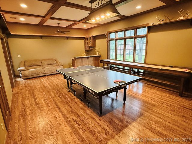 4224 S 69th West Avenue, Tulsa, OK 74107