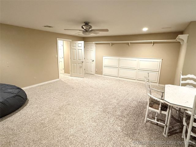 4224 S 69th West Avenue, Tulsa, OK 74107