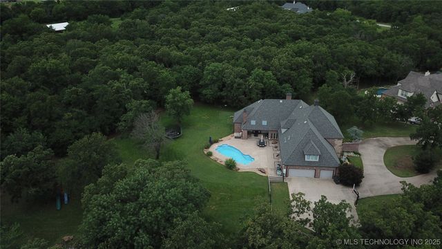 4224 S 69th West Avenue, Tulsa, OK 74107