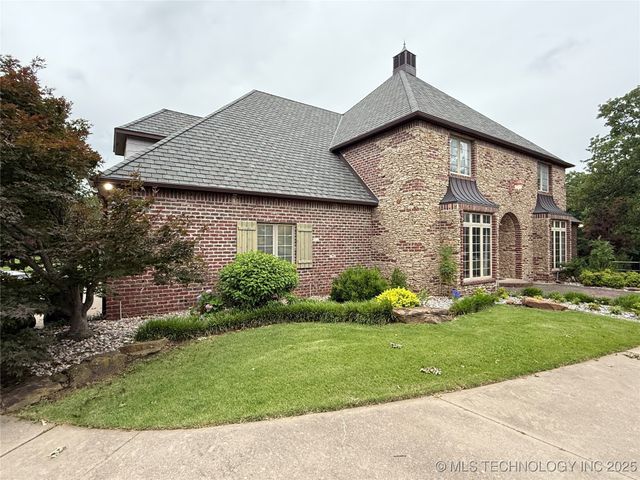 4224 S 69th West Avenue, Tulsa, OK 74107