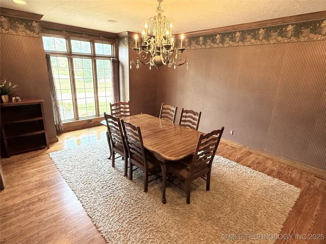 4224 S 69th West Avenue, Tulsa, OK 74107