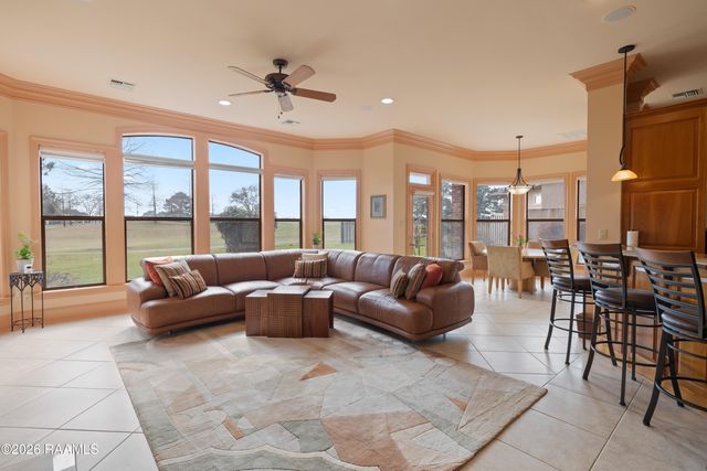 106 Augusta Drive, Broussard, LA 70518