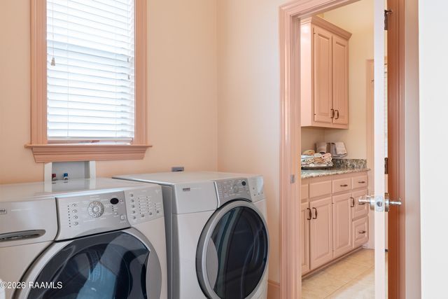 106 Augusta Drive, Broussard, LA 70518