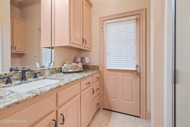 106 Augusta Drive, Broussard, LA 70518