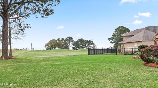 106 Augusta Drive, Broussard, LA 70518