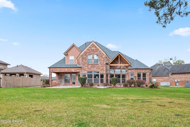 106 Augusta Drive, Broussard, LA 70518