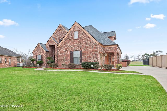 106 Augusta Drive, Broussard, LA 70518