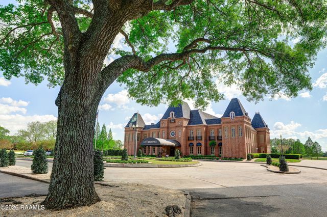 106 Augusta Drive, Broussard, LA 70518