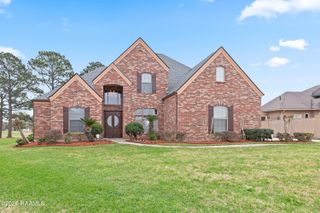 106 Augusta Drive, Broussard, LA 70518