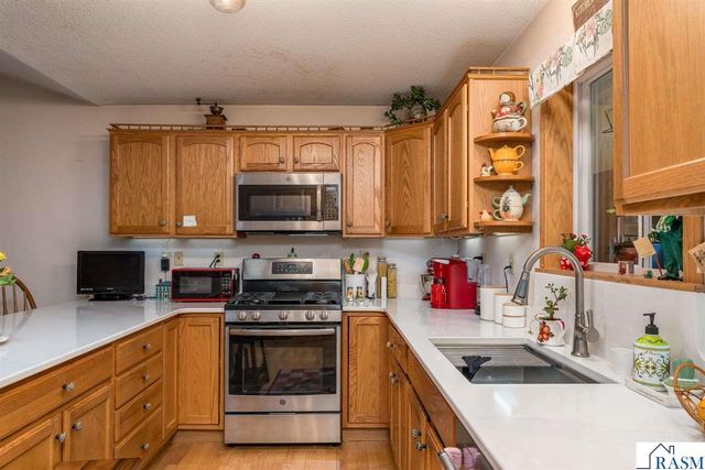 101 Shiloh Court, Mankato, MN 56001