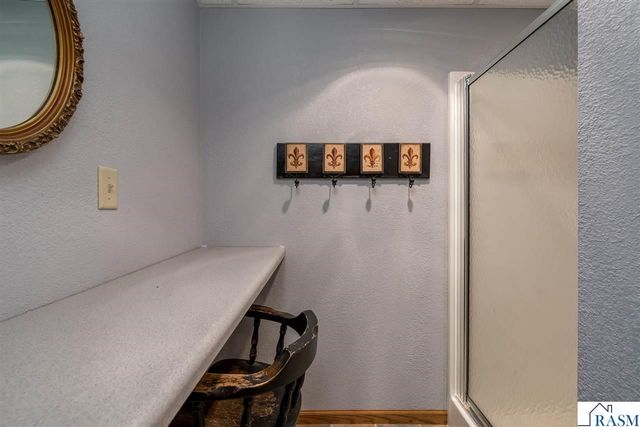 101 Shiloh Court, Mankato, MN 56001