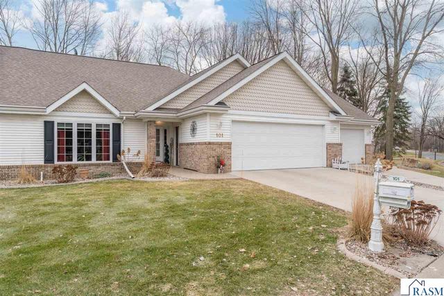 101 Shiloh Court, Mankato, MN 56001