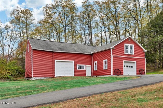 167 Lyons Lake Road, Nassau, NY 12123