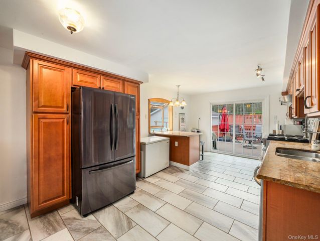 2643 State Route 209, Wurtsboro, NY 12790