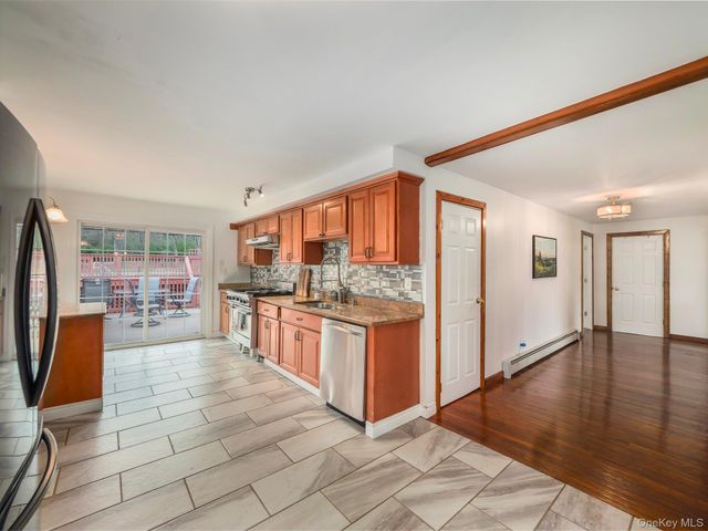 2643 State Route 209, Wurtsboro, NY 12790