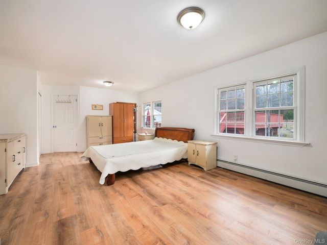 2643 State Route 209, Wurtsboro, NY 12790