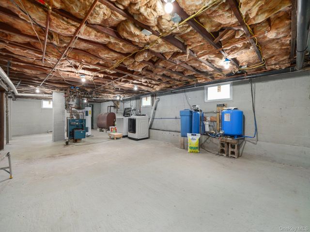 2643 State Route 209, Wurtsboro, NY 12790