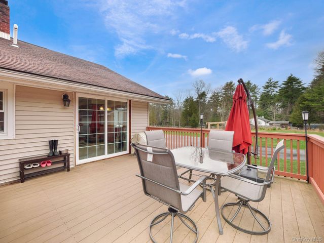 2643 State Route 209, Wurtsboro, NY 12790