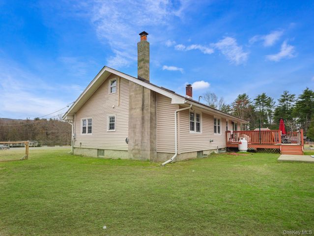 2643 State Route 209, Wurtsboro, NY 12790