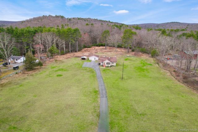 2643 State Route 209, Wurtsboro, NY 12790