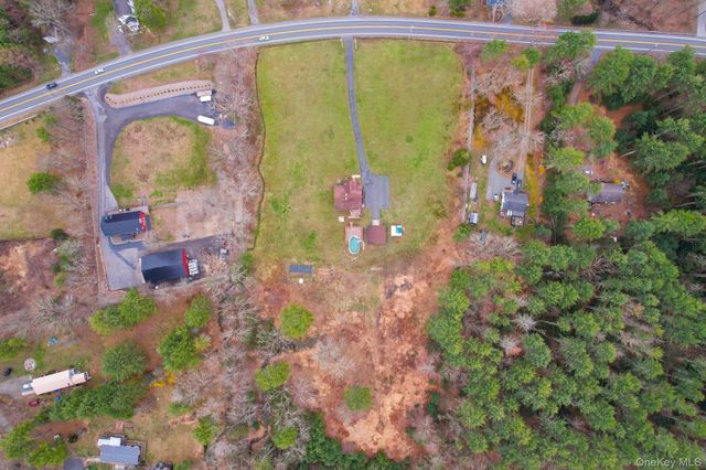 2643 State Route 209, Wurtsboro, NY 12790
