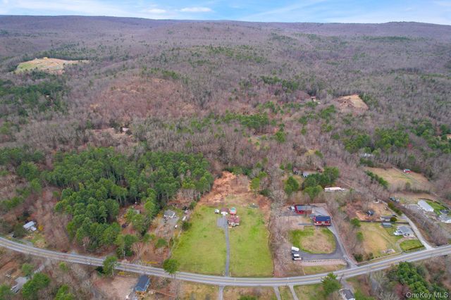 2643 State Route 209, Wurtsboro, NY 12790