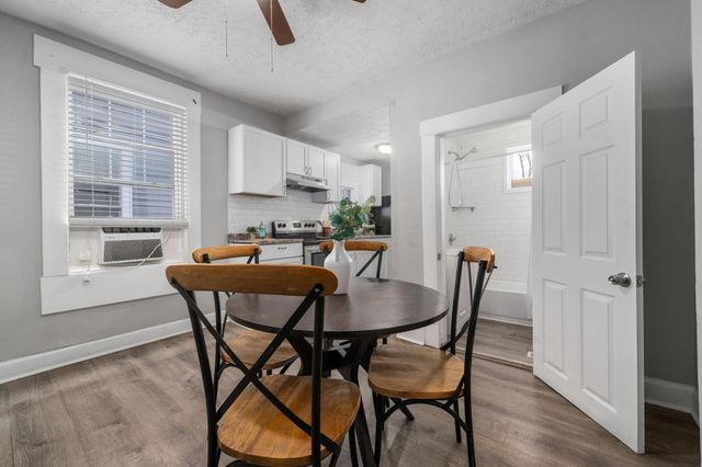 212 S Yale Avenue, Columbus, OH 43222