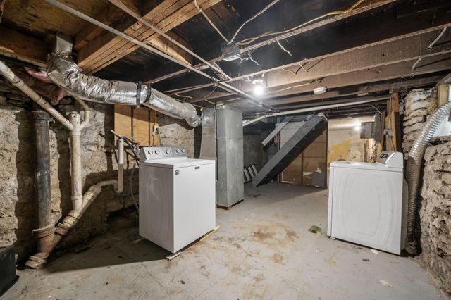 212 S Yale Avenue, Columbus, OH 43222