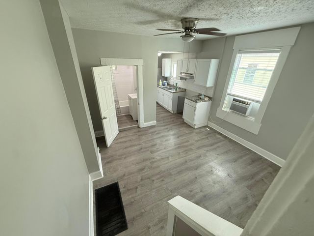 212 S Yale Avenue, Columbus, OH 43222