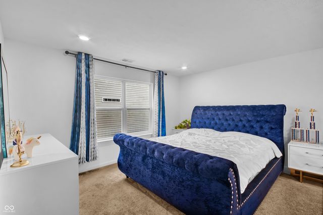 4418 Ashworth Lane, Columbus, IN 47201