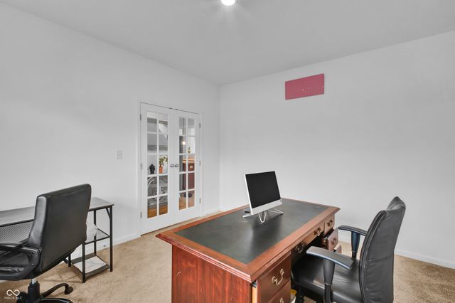 4418 Ashworth Lane, Columbus, IN 47201