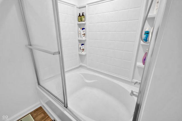 4418 Ashworth Lane, Columbus, IN 47201