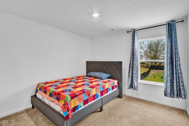 4418 Ashworth Lane, Columbus, IN 47201