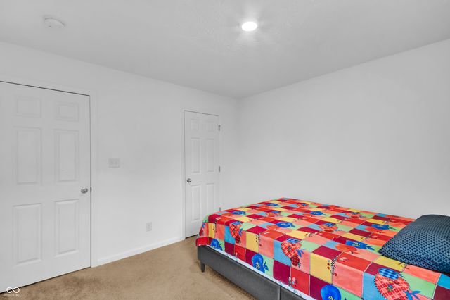 4418 Ashworth Lane, Columbus, IN 47201