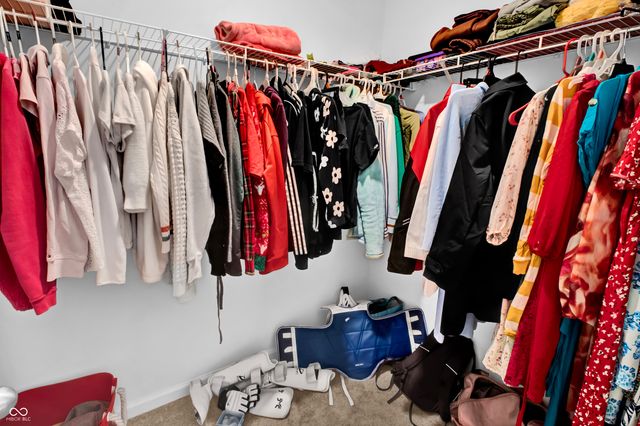 4418 Ashworth Lane, Columbus, IN 47201