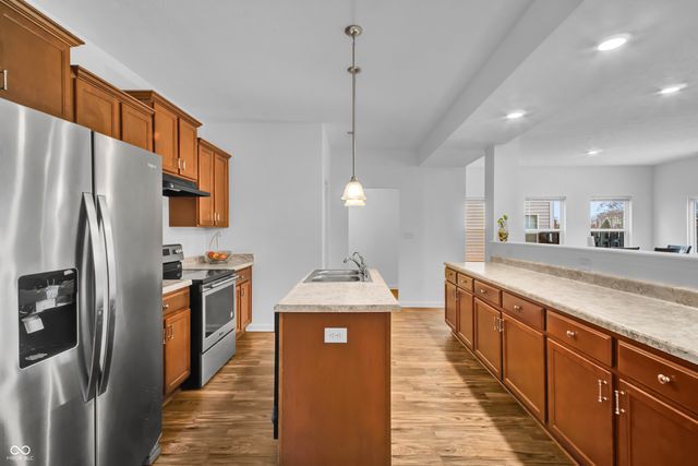 4418 Ashworth Lane, Columbus, IN 47201