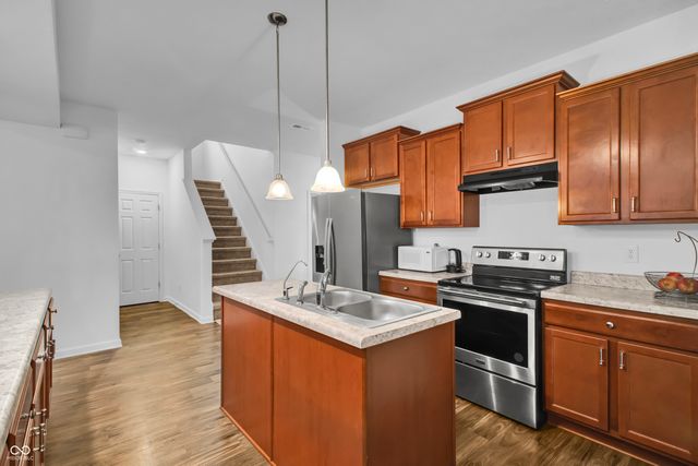 4418 Ashworth Lane, Columbus, IN 47201