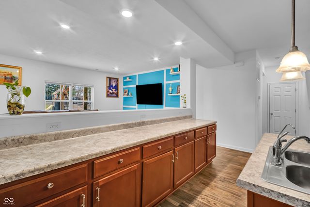 4418 Ashworth Lane, Columbus, IN 47201