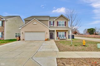 4418 Ashworth Lane, Columbus, IN 47201