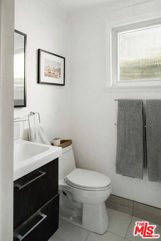 608 Westminster Avenue, Venice, CA 90291