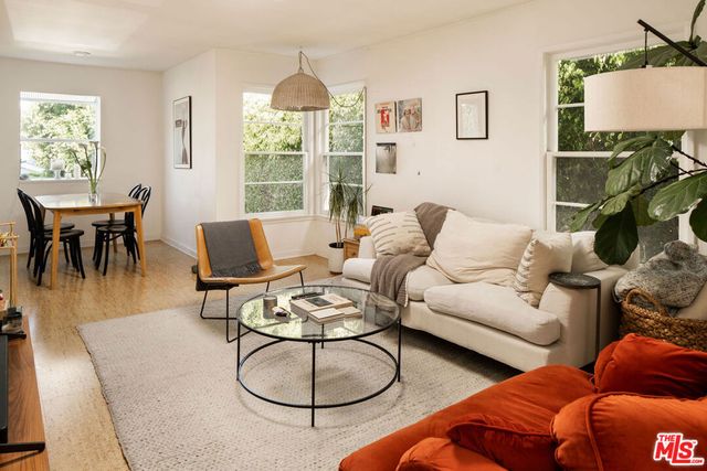 608 Westminster Avenue, Venice, CA 90291