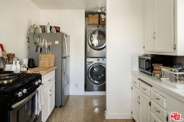 608 Westminster Avenue, Venice, CA 90291