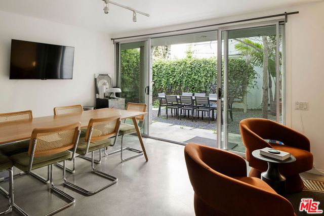 608 Westminster Avenue, Venice, CA 90291